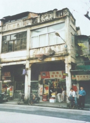 photo1.jpg